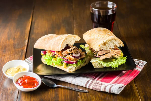 Sandwich di maiale tirato — Foto Stock
