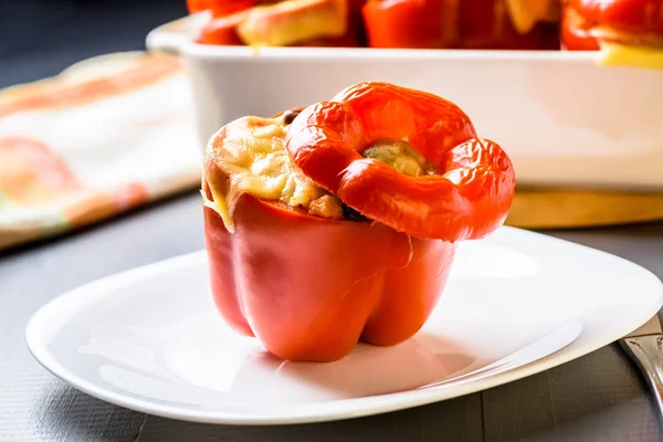 Baked stuffed paprika — Stock Photo, Image