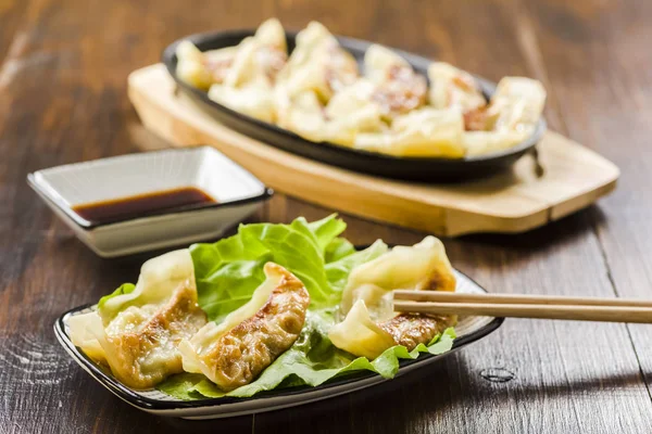 Albóndigas de Gyoza - Cocina japonesa — Foto de Stock