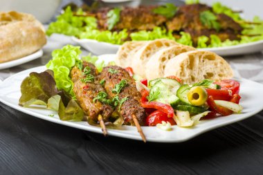 Kıyılmış et şiş