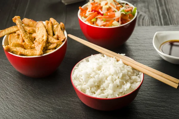 米と野菜と豚肉 — ストック写真