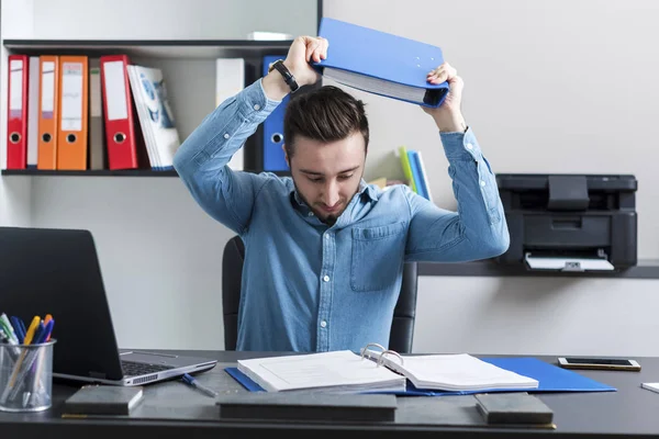 Nerfs dans le travail de bureau — Photo