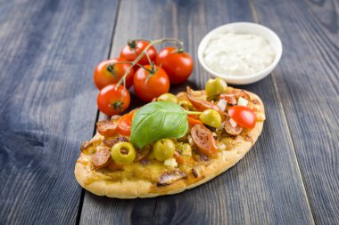 mini pizza ve güveç