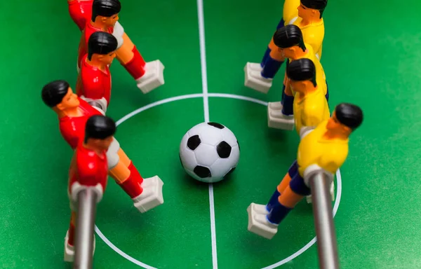 Foosball Tablo futbol futbol oyuncuları teame spor — Stok fotoğraf