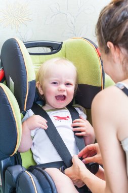  Bebek araba koltuğum