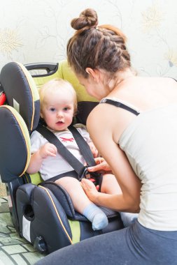  Bebek araba koltuğum