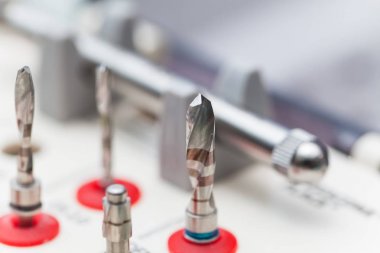 Diş prosthetist için Araçlar