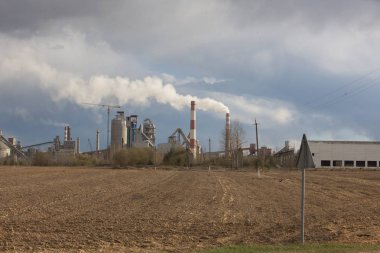 bitki fabrika üretim boru çimento fabrikası duman