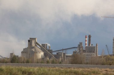 bitki fabrika üretim boru çimento fabrikası duman