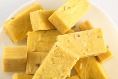 Hint tatlılar tatlı soan papdi