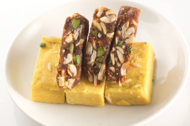 Hint tatlılar tatlı soan papdi