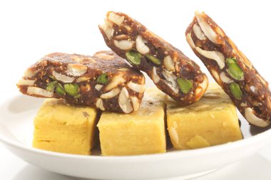 Hint tatlılar tatlı soan papdi