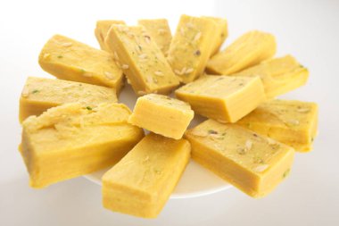 Hint tatlılar tatlı soan papdi