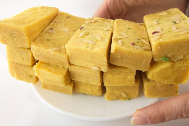 Hint tatlılar tatlı soan papdi