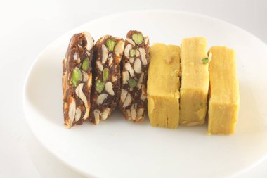 Hint tatlılar tatlı soan papdi