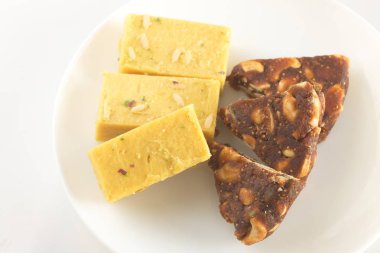 Hint tatlılar tatlı soan papdi