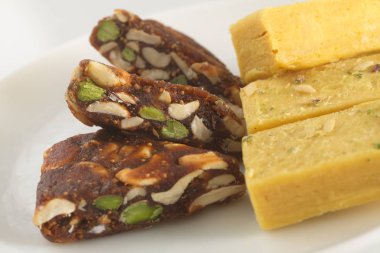 Hint tatlılar tatlı soan papdi