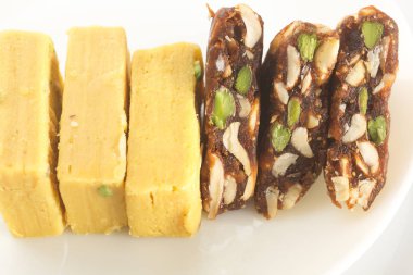 Hint tatlılar tatlı soan papdi