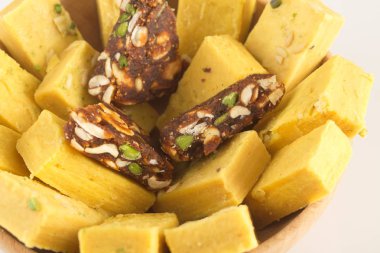 Hint tatlılar tatlı soan papdi