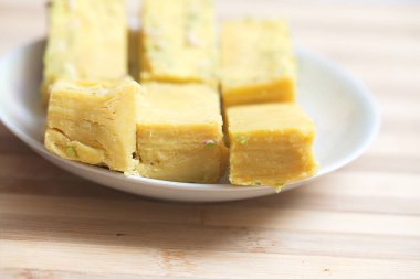 Hint yemekleri şeker ghee tatlı tatlılar soan papdi