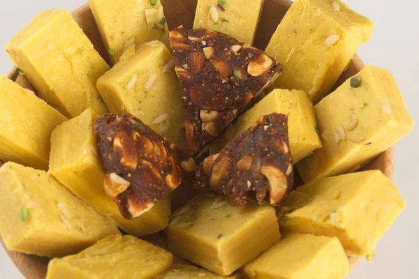 Hint tatlılar tatlı soan papdi