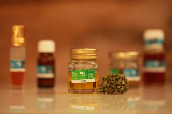 Cannabis product oil — Stock Photo, Image