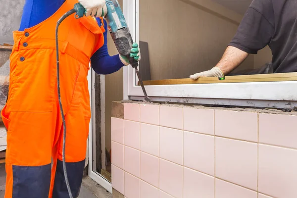 Plastik pencere ve kapı alt yükler