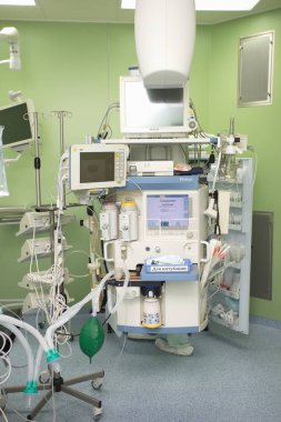 Ameliyathane hastane ekipmanları canlandırma doktorları .  