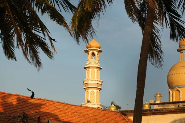 Sri Lanka Negombo 2020 Moschea Musulmana Minareto Contro Cielo — Foto Stock