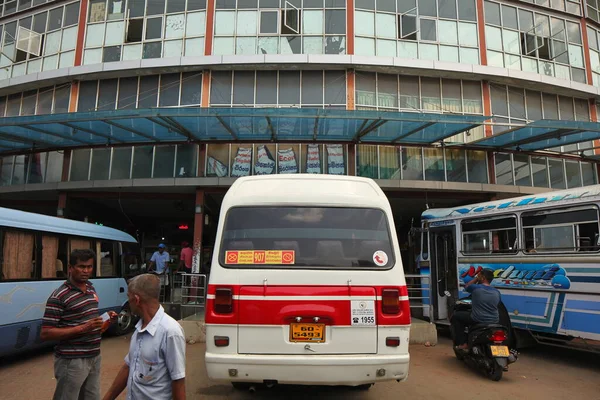 公共中央バスの駅 スリランカ ネゴンボ 2020年 — ストック写真