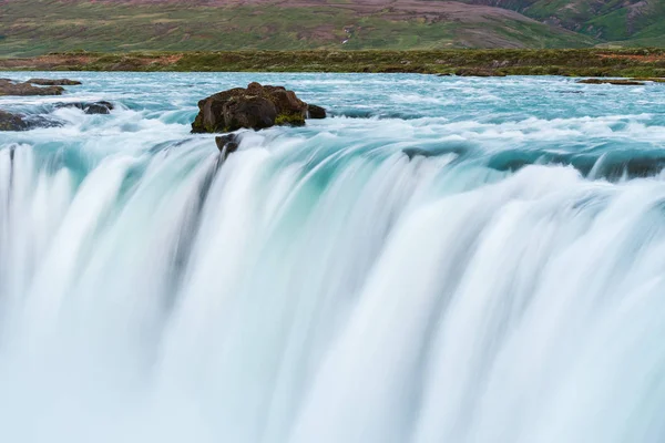 Cascata da cachoeira Godafoss na Islândia — Fotografia de Stock