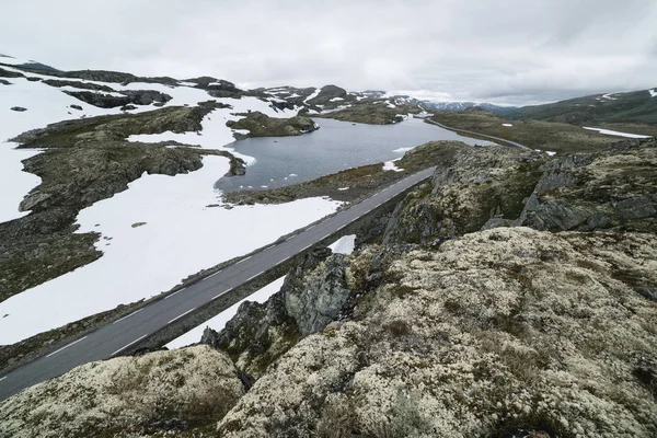 Bjorgavegen - Bergstraße in Norwegen — Stockfoto