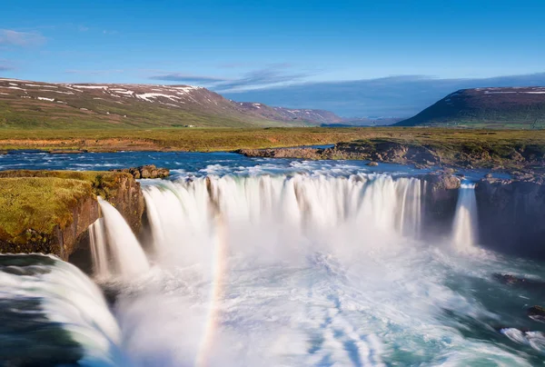 godafoss şelale, İzlanda 