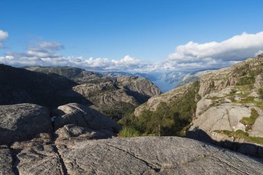 Yolu minber Rock, Norveç