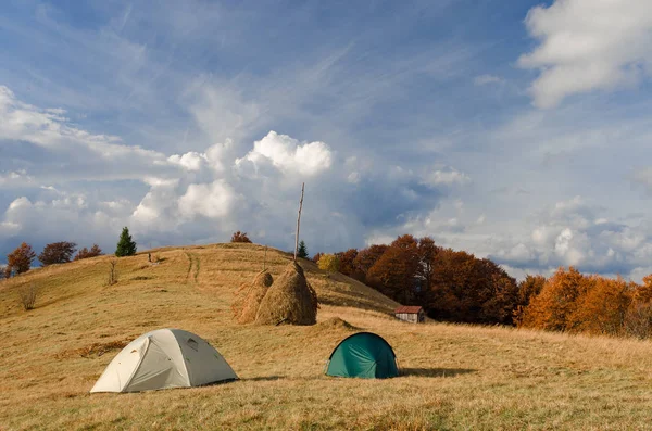 산 마에 관광 텐트 — 스톡 사진