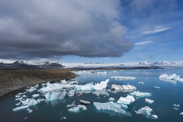 Jokulsarlon glaciális lagúna Izlandon — Stock Fotó