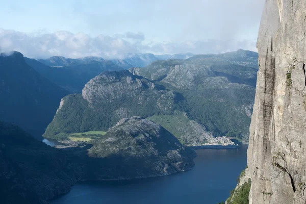 Yaz manzara dağ manzaralı, Norveç