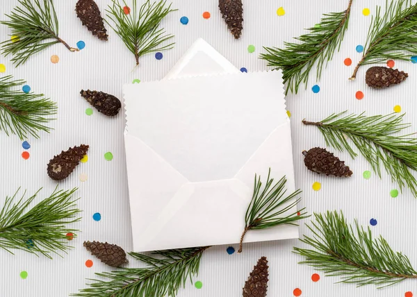 Kerstcadeaukaart met envelop — Stockfoto
