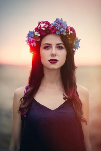 Woman with wreath — Stock Photo, Image