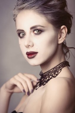 kadın cadı halloween kılık