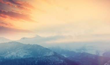 Sunset bulvarında kış dağlar Tatry, Polonya görüntüleme