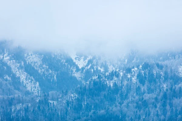 Kilátás a téli hegyekre Tatry, Lengyelország — Stock Fotó