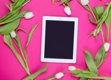Tablet ve laleler