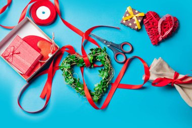 kalp şekilli oyuncaklar