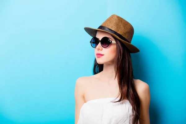 Hermosa mujer en gafas de sol —  Fotos de Stock