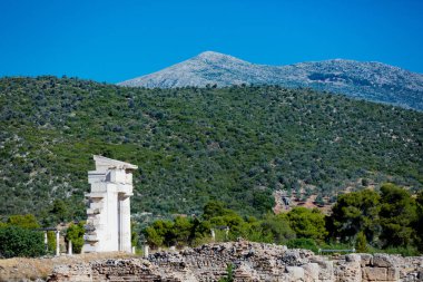 dağ zemin üzerine güzel Harabeleri