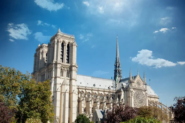 Katolíci Cathdrale Notre-Dame de Paris — Stock fotografie