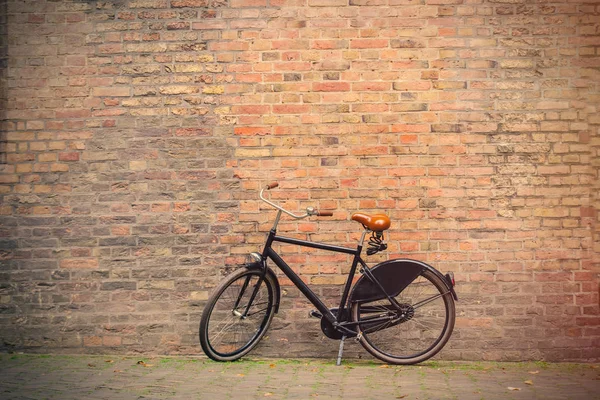 这辆漂亮的自行车的照片 — 图库照片