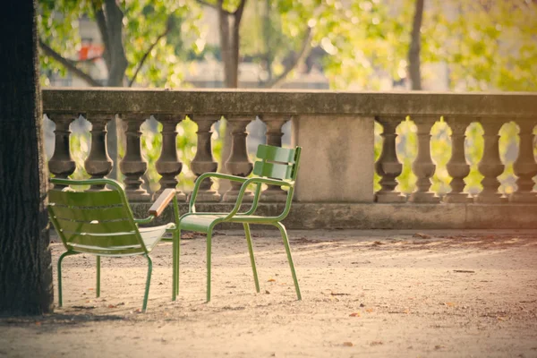 Serin yeşil sandalye — Stok fotoğraf
