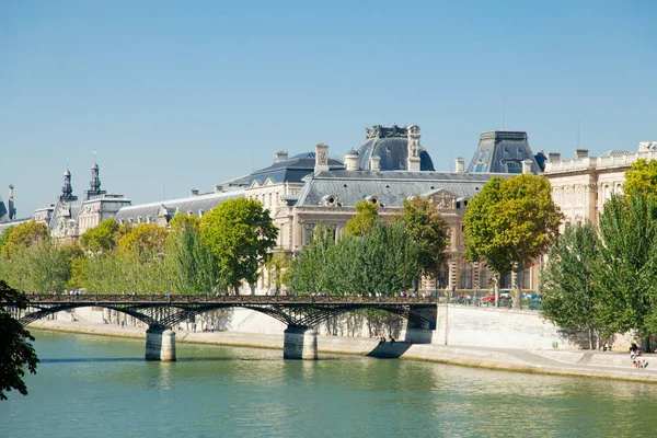 Belle vue sur le magnifique pont — Photo